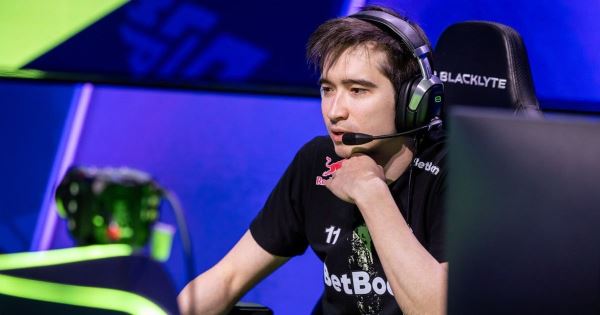 Silent рассказал о вкладе Panto в стратегии и драфты Team Spirit