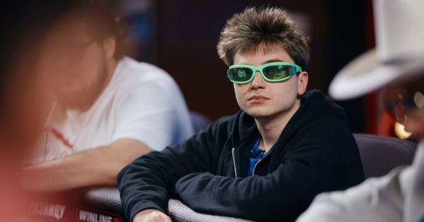 RAMZES666 считает, что Aurora Gaming нужно кардинально менять состав по Dota 2