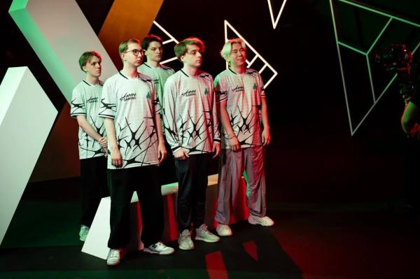 «Я получил несколько предложений, но в итоге выбрал Aurora, потому что я верю в этот состав больше по сравнению с другими» —  интервью с Mikoto о новом коллективе и языковом барьере