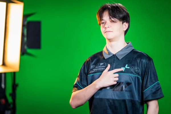 Pure~, ATF или Wisper — кто завоюет первый LAN-трофей в новом сезоне? Оцениваем фаворитов FISSURE PLAYGROUND 2