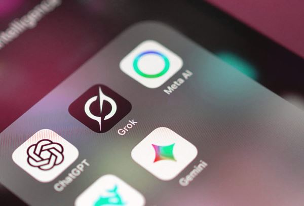 Число пользователей Meta✴ AI резко выросло благодаря функции Vibes&nbsp;&mdash; конкуренты&nbsp;зафиксировали спад активности