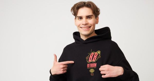 Nix о словах Miposhka про нервные срывы в официальных матчах: «Ударить стол, монитор, мышку, клавиатуру — я никогда так злость не выпускал»