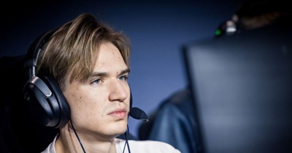 Ahilles: Tundra — магия Pure. В командах из СНГ очень не стабилен, а в Европе начинает сиять