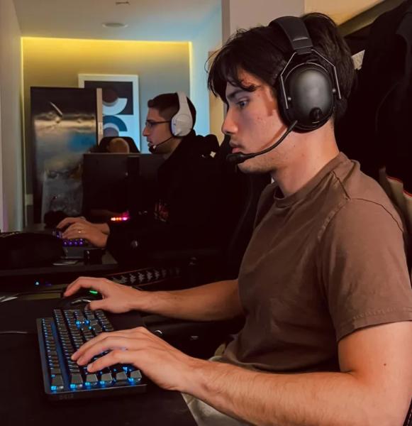 Интервью с Daxak об ожиданиях от FISSURE PLAYGROUND 2 — Dota 2 и игре с Fly и BuLba