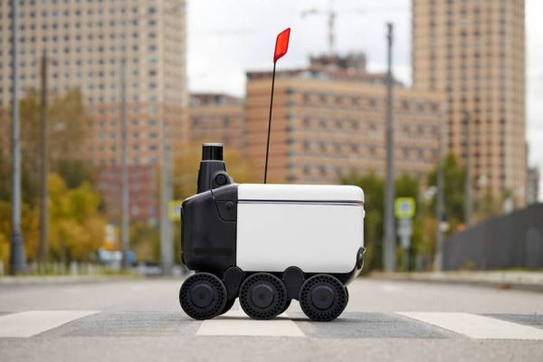 Роботы-курьеры «Яндекса» обновились до четвёртого поколения — что нового?