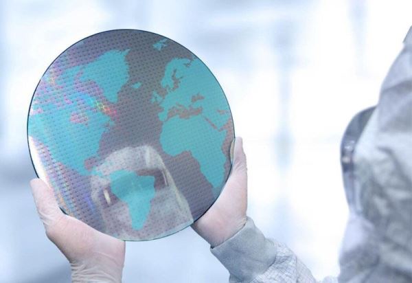 Дефицит авточипов отменяется: Китай разрешил Nexperia возобновить поставки нуждающимся клиентам