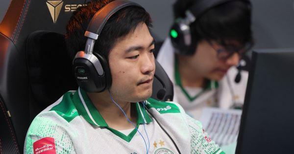 Sneyking назвал FISSURE PLAYGROUND 2 — Dota 2 самым сложным турниром для Team Falcons